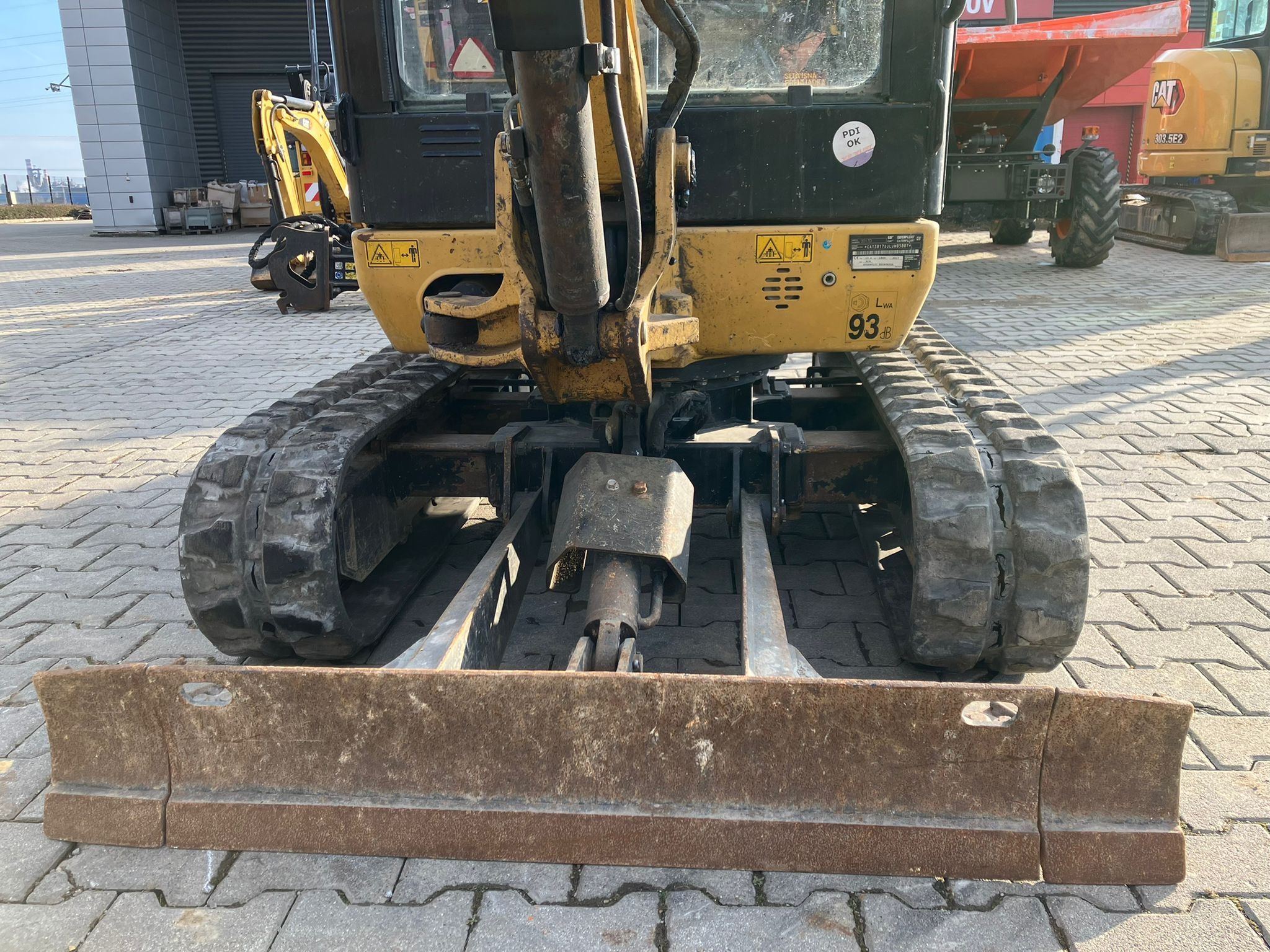 Pásové rýpadlo Caterpillar 301.7D